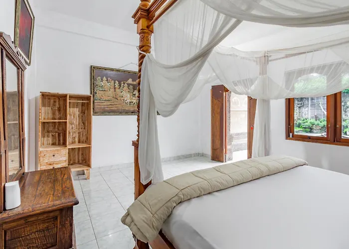 Belvilla Ratna Palacenearubud Palace