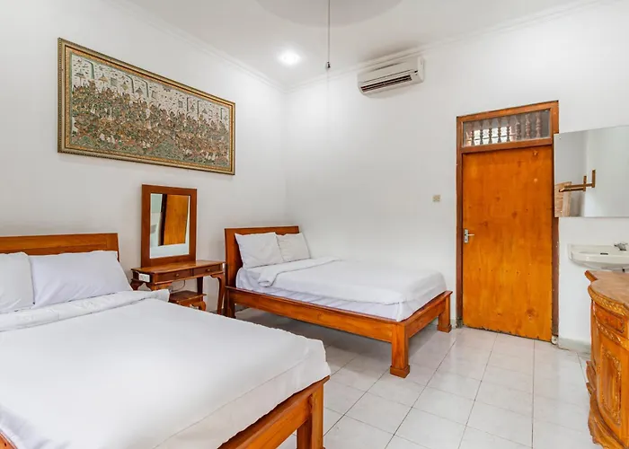 Belvilla Ratna Palacenearubud Palace Hotel 4*