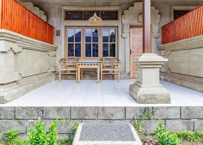 Hotel Belvilla Ratna Palacenearubud Palace 4*